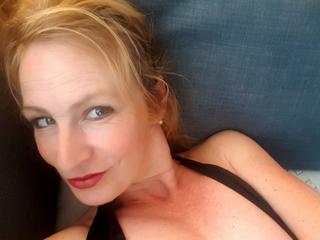 BAISE-MOI -